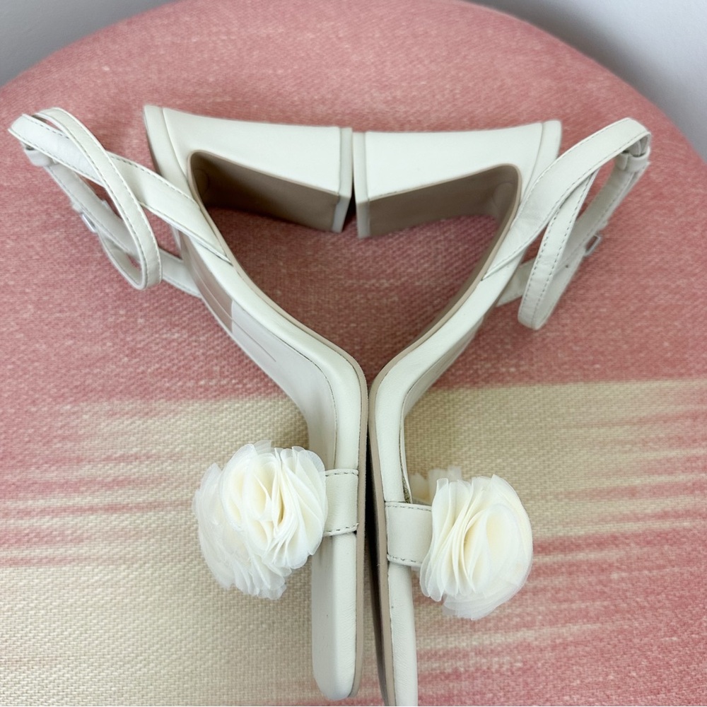 NWOT Dolce Vita Cream Ruffle Ankle-Strap Block Heel Sandals - Picture 5 of 15